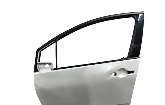 Toyota Prius (XW50) Front door