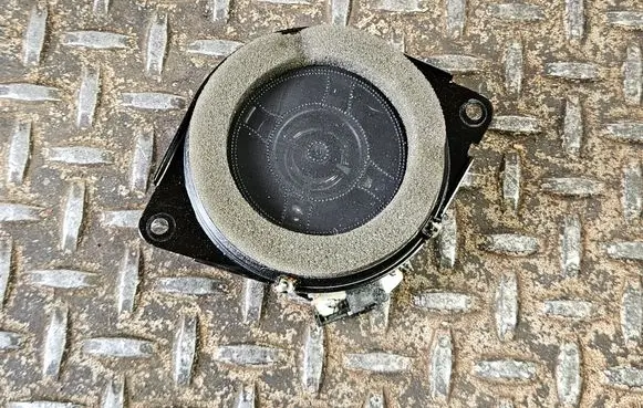 Ram 1500 Panel speaker 68043045AD