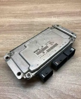 Citroen Xsara Picasso Engine control unit/module ECU 9637839580 0261206633 USED
