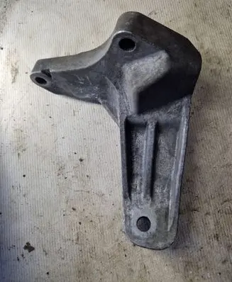Ford Galaxy Engine mount bracket 6G916P093DC
