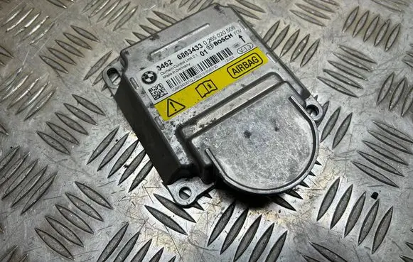 BMW 1 F20 F21 Airbag control unit/module 6863433 34526863433 0265020506