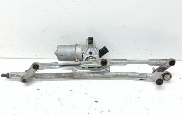 Chrysler Town & Country V Front wiper linkage and motor 05113043AD W000011423