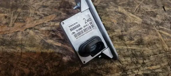 Volvo S80 ESP acceleration yaw rate sensor 8688069