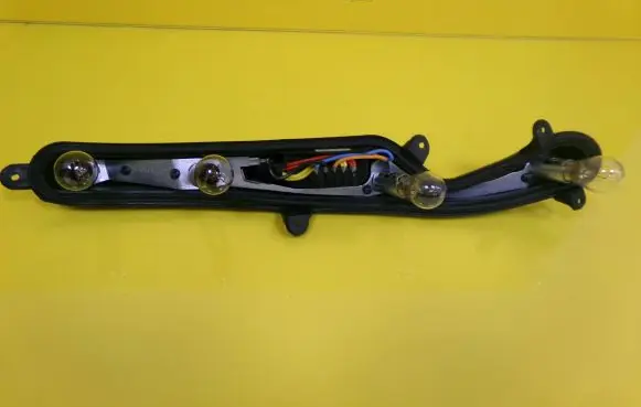 Fiat Marea Tail light bulb cover holder 37250751