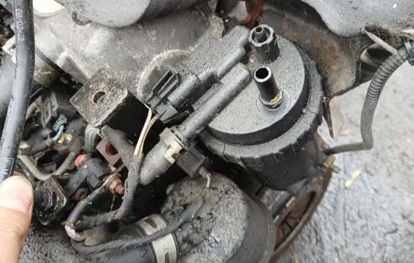Ford Mondeo MK IV Fuel filter