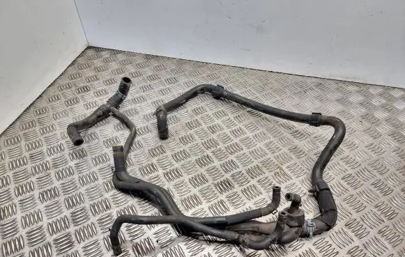 Audi A1 Engine coolant pipe/hose 1k0122058 6r0122101