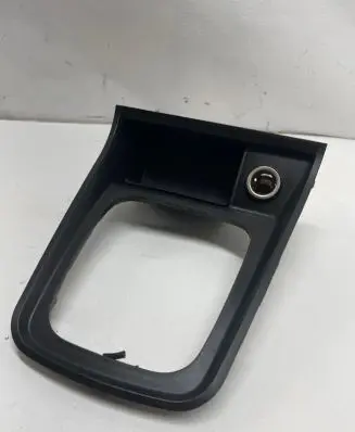 Chevrolet Captiva Gear shifter surround trim plastic PD052416 DW0540