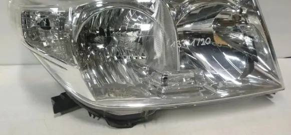 Toyota Land Cruiser (J200) Headlight/headlamp