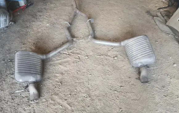 Mercedes-Benz E W212 Muffler/silencer A2124901460 2124901360