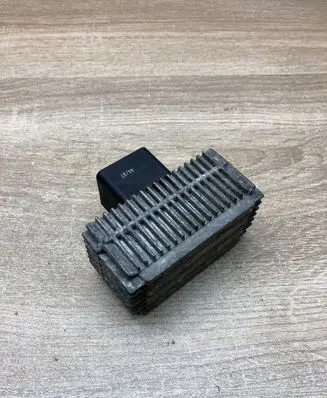 Opel Vectra B Glow plug pre-heat relay 90508974 51299001