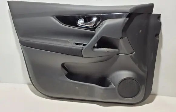 Nissan Qashqai Front door card panel trim 809234EA1A
