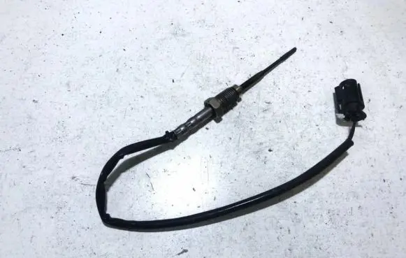 BMW 7 F01 F02 F03 F04 Exhaust gas temperature sensor 8582662 265700-9021