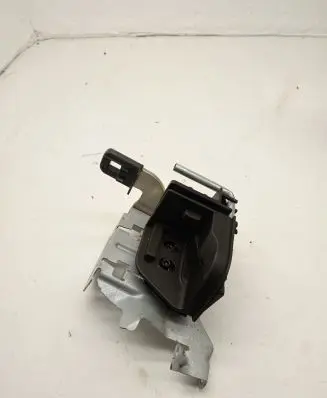 BMW 3 F30 F35 F31 Parcel shelf load cover mount bracket 7268030