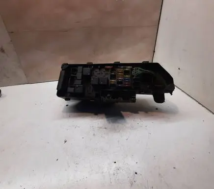 Volvo V70 Fuse box set 9494210