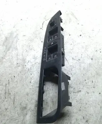 Volkswagen Golf VI Electric window control switch 1K4868050C