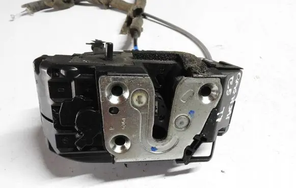Nissan Qashqai Loading door lock JD2bbn7y9w0