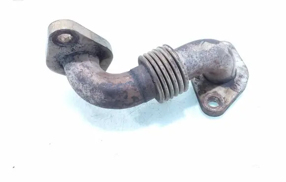 Skoda Octavia Mk2 (1Z) EGR valve line/pipe/hose 03G131521A