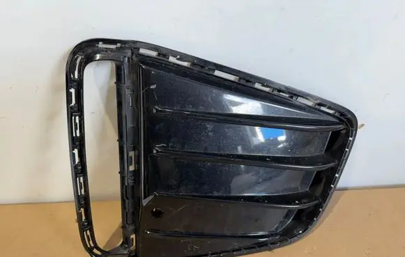 BMW 4 G22 G23 G24 G26 Front grill 51118078617