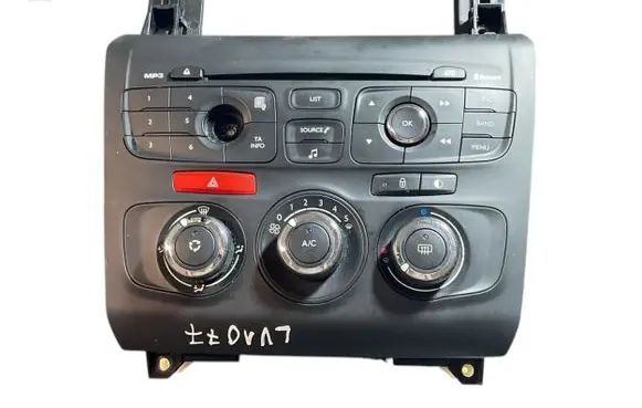 Citroen C4 II Climate control unit 9670466180 9666027177 T1008542J