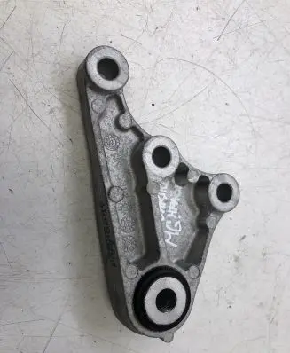 MG MG3 II Engine mount bracket 10360993