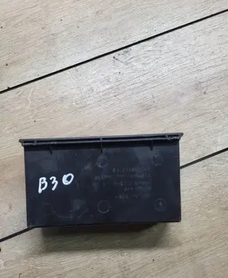 Mercedes-Benz ML W163 Dashboard storage box/compartment A1636890047 16754872 650518001