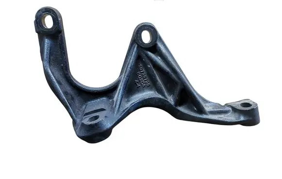 Volvo XC90 Engine mounting bracket 30735708 B02RA