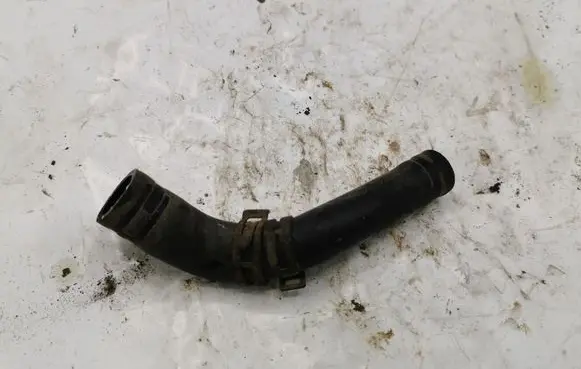 Land Rover Range Rover Sport L320 Engine coolant pipe/hose NOCODE