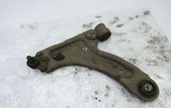 Opel Corsa C Front lower control arm/wishbone 
