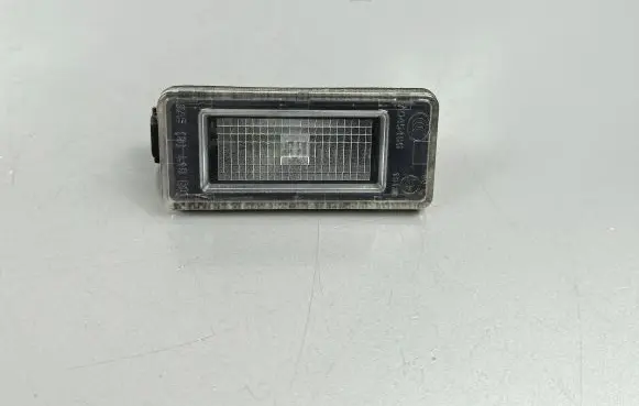 Nissan Qashqai J12 Number plate light 265108990E