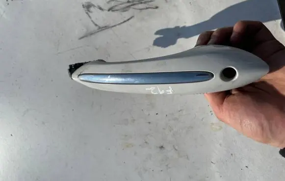 BMW 6 F12 F13 Front door exterior handle 7305334