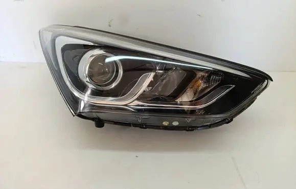 Hyundai Santa Fe Headlight/headlamp 921022W540