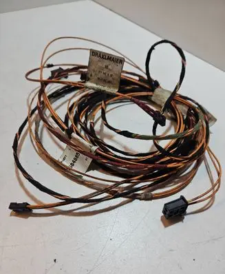 Mercedes-Benz E W211 Sound system wiring loom 2114401306 261004Q02 D3F546510