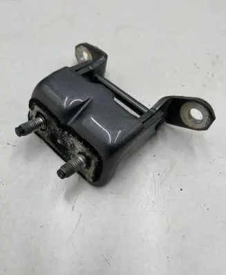 Nissan Leaf II (ZE1) Loading door upper hinge A047742