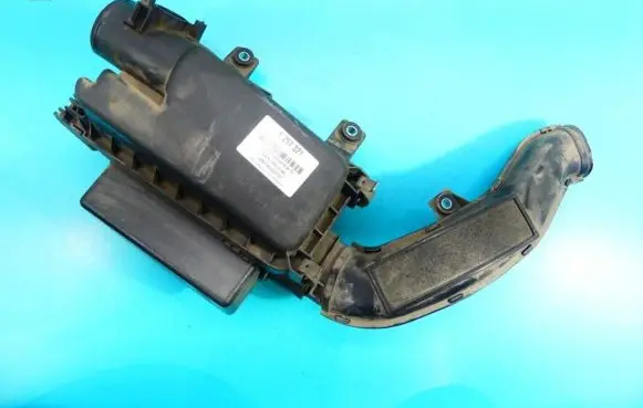 Air filter box