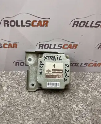 Nissan X-Trail T30 Torque split ecu control unit/module 41650EQ070 A68000U06