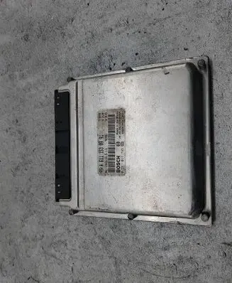 Mercedes-Benz Sprinter W901 W902 W903 W904 Engine control unit/module ECU A6111530991