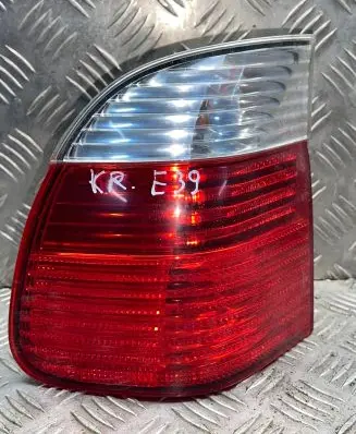 BMW 5 E39 Rear/tail lights 6902531 271120001247