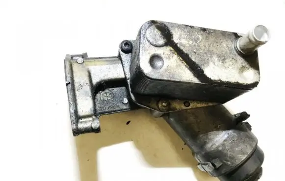 Engine oil radiator