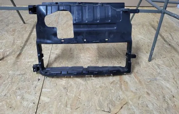 Renault Zoe Intercooler air guide/duct channel 215547913RZOE