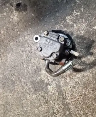 Mazda 3 I Power steering pump