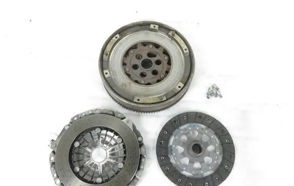 BMW 3 E90 E91 Dual mass flywheel 123044610 7541018HU 323064210