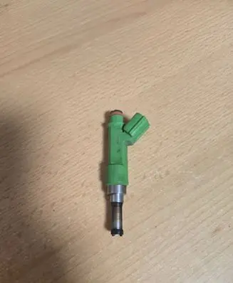 Toyota RAV 4 (XA40) Fuel injector 2325036010