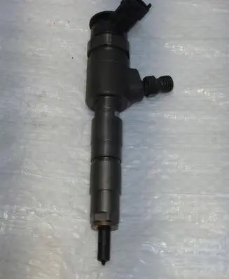 Ford Mondeo MK V Fuel injector 0445110489
