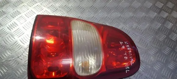 KIA Carnival Rear/tail lights