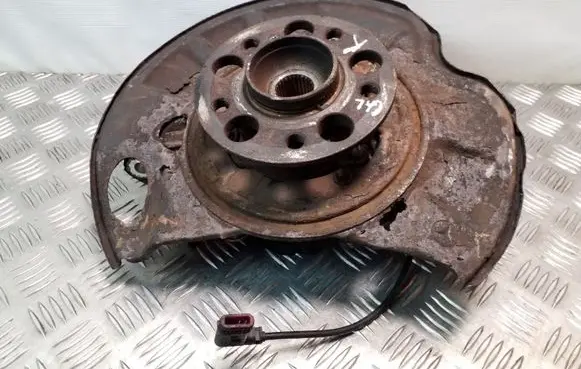 Mercedes-Benz S W221 Rear wheel hub spindle/knuckle 