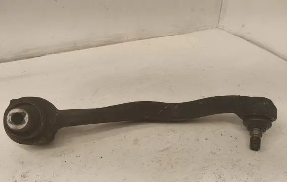 Mercedes-Benz C W204 Front lower control arm/wishbone 20445