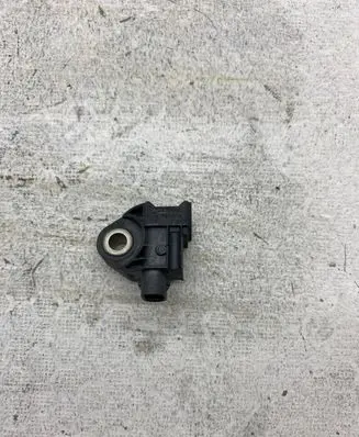 Mercedes-Benz C W205 Airbag deployment crash/impact sensor A2139051300 869108