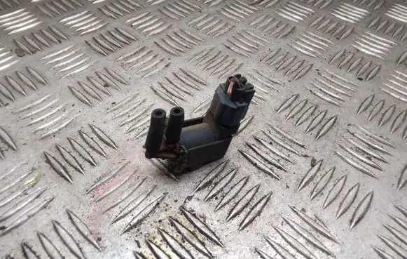 Vacuum valve