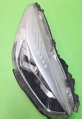 BMW 1 F20 F21 Headlight/headlamp 90156365 GV4113W029DG