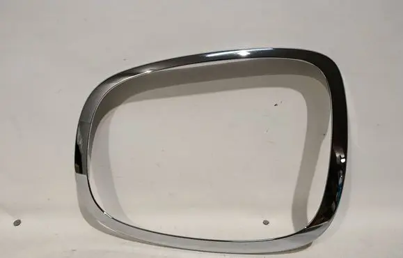 Mini One - Cooper F56 F55 Rear/tail light trim molding 8495331